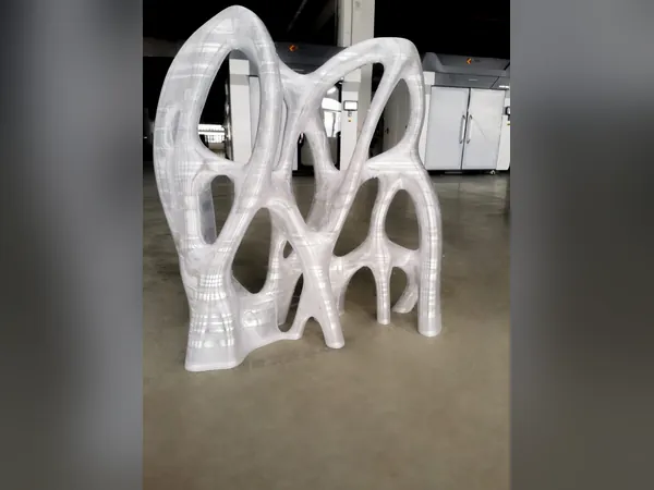 Large organic sculpture printed with pellets (GF series)